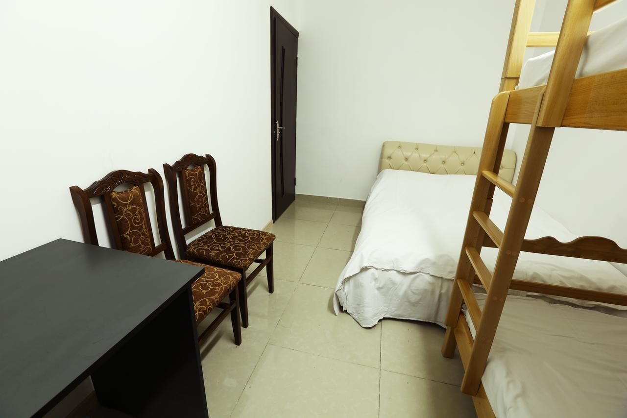 Byron Hostel Jerevan Eksteriør billede